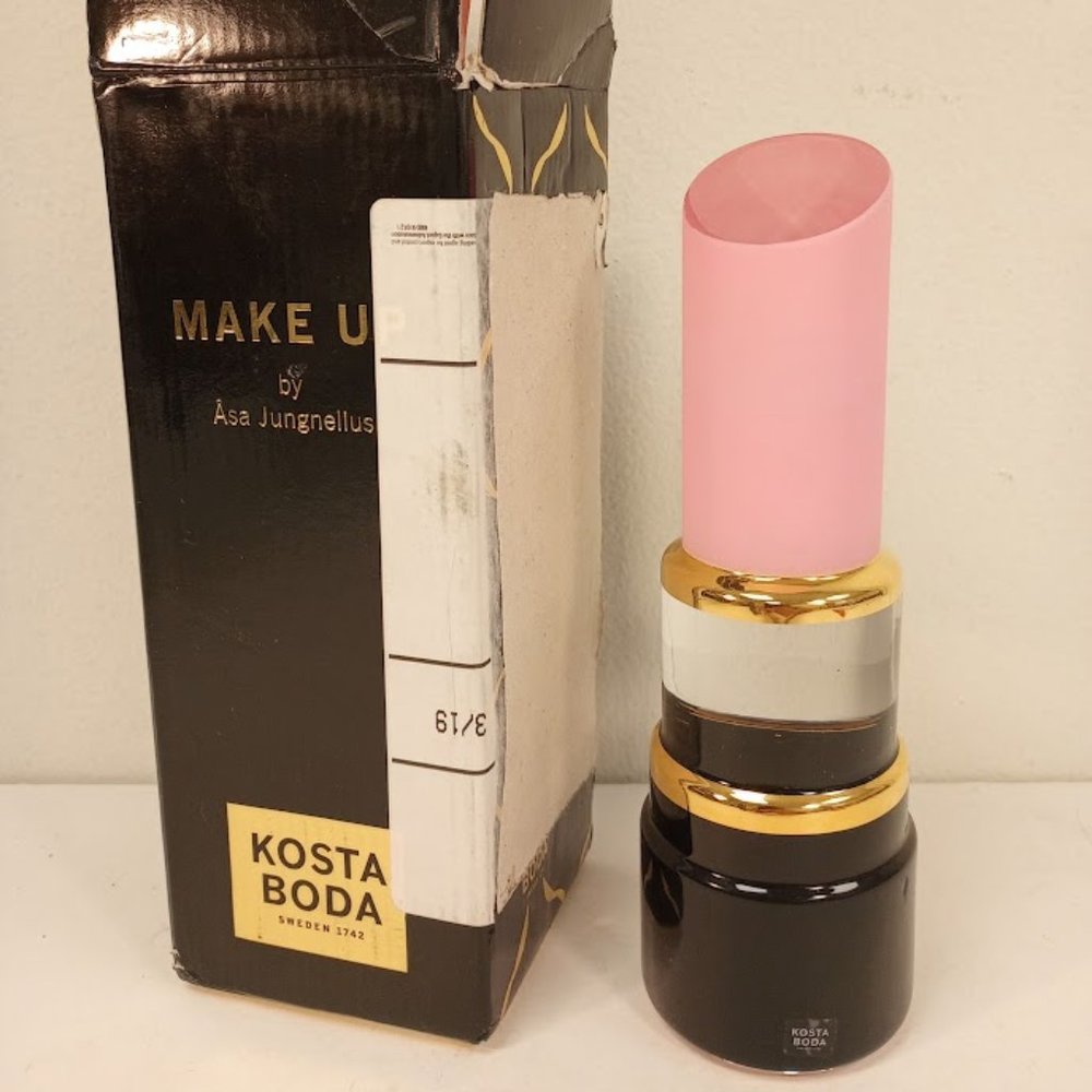 Lipstick Sculpture Kosta Boda